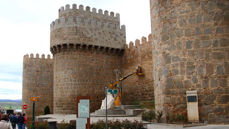 Vista general de la colocación de sensores en la muralla de Ávila
